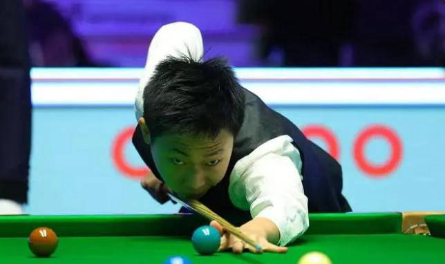 军的马克威, 以待